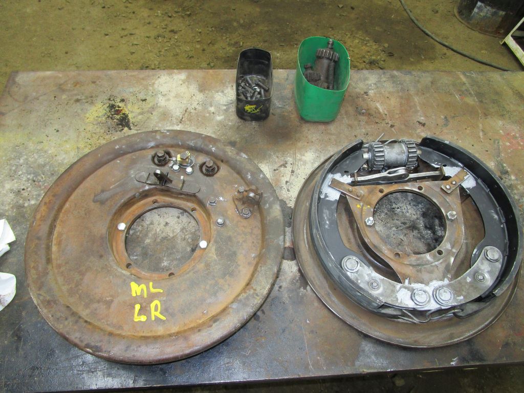 1938 Maple Leaf Truck repairs